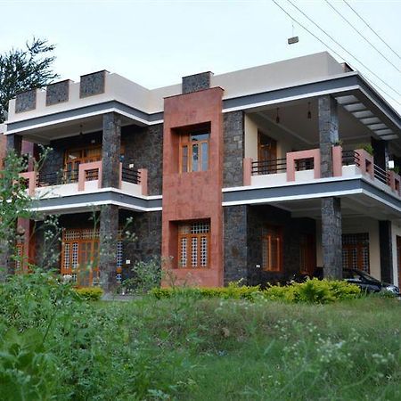 The Royale Country Retreat Bed & Breakfast Udaipur Dış mekan fotoğraf